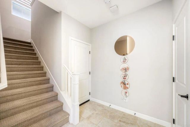 10862 Everly Way, San Diego, CA 92129