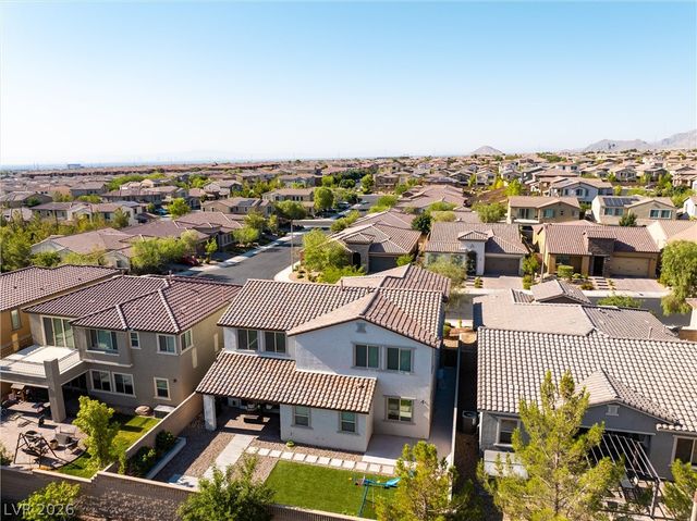 9936 Bighorn Bellows Avenue, Las Vegas, NV 89166