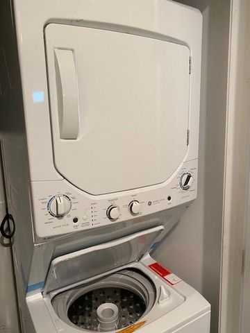 3624 87th St 1, Galveston, TX 77554