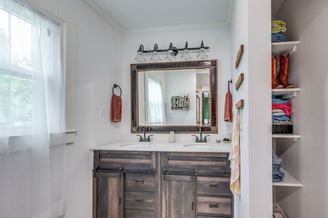 1812 Morningside Ave, Columbia, TN 38401