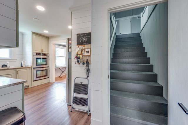 1812 Morningside Ave, Columbia, TN 38401