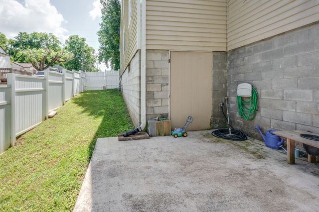 1812 Morningside Ave, Columbia, TN 38401