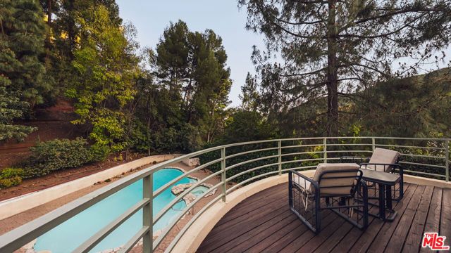13044 Sky Valley Road, Los Angeles, CA 90049