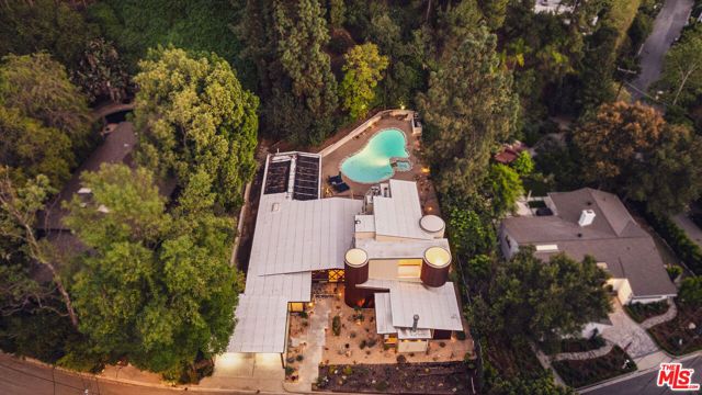 13044 Sky Valley Road, Los Angeles, CA 90049