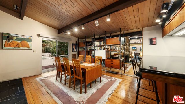 13044 Sky Valley Road, Los Angeles, CA 90049