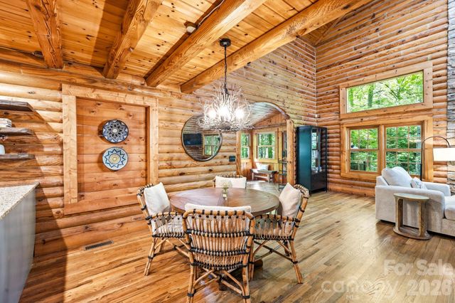 16 Shadow Brook Drive, Flat Rock, NC 28731