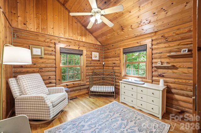 16 Shadow Brook Drive, Flat Rock, NC 28731