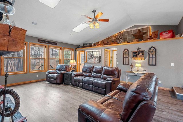 5000 N FRENCH ROAD, Appleton, WI 54913