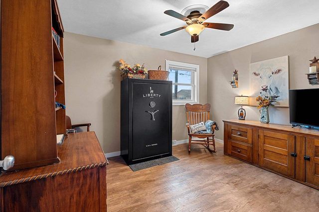5000 N FRENCH ROAD, Appleton, WI 54913