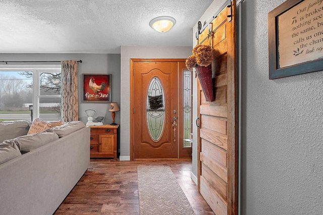 5000 N FRENCH ROAD, Appleton, WI 54913