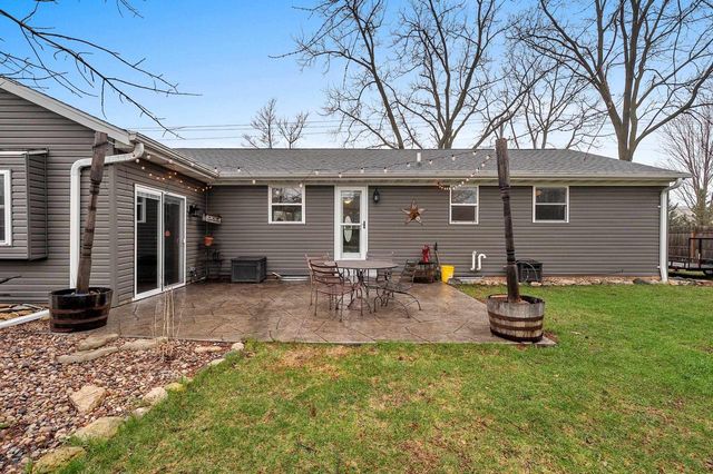 5000 N FRENCH ROAD, Appleton, WI 54913