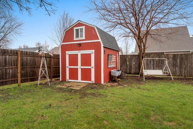 5000 N FRENCH ROAD, Appleton, WI 54913