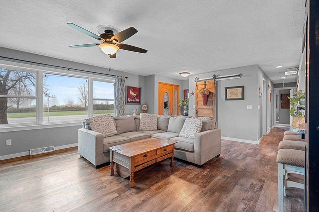 5000 N FRENCH ROAD, Appleton, WI 54913