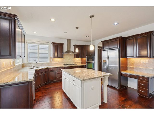 16772 Nw STALDER Ln, Portland, OR 97229