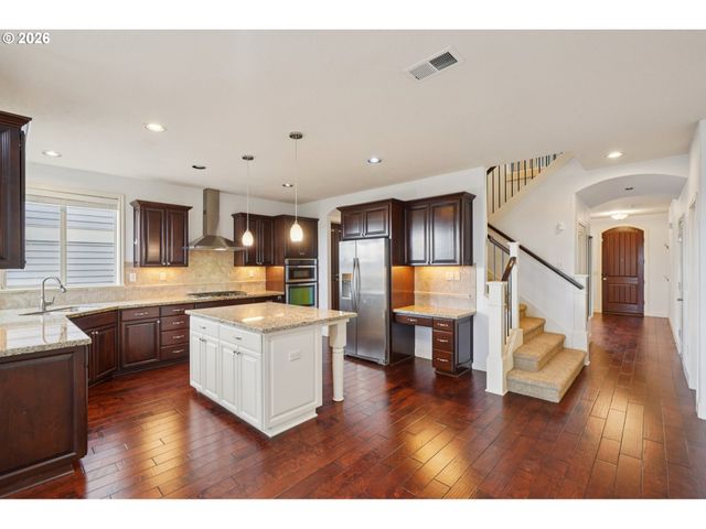 16772 Nw STALDER Ln, Portland, OR 97229