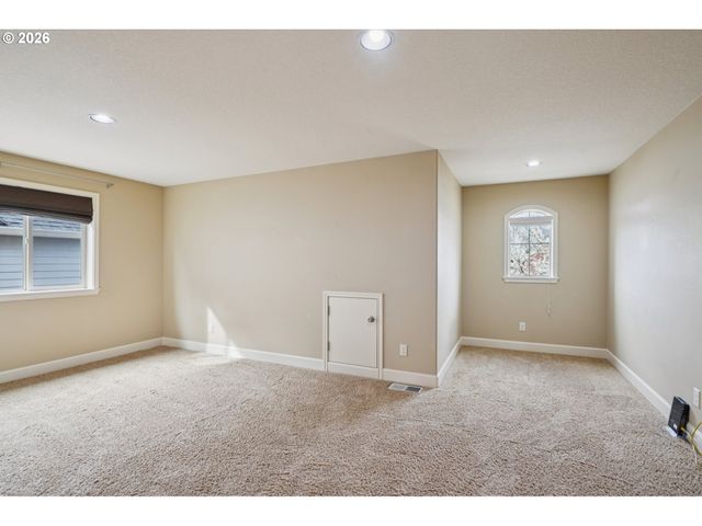 16772 Nw STALDER Ln, Portland, OR 97229