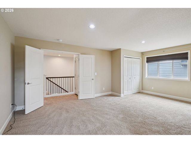 16772 Nw STALDER Ln, Portland, OR 97229