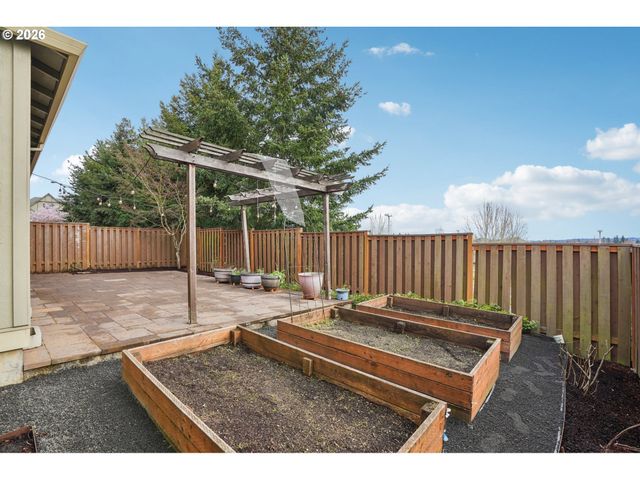 16772 Nw STALDER Ln, Portland, OR 97229