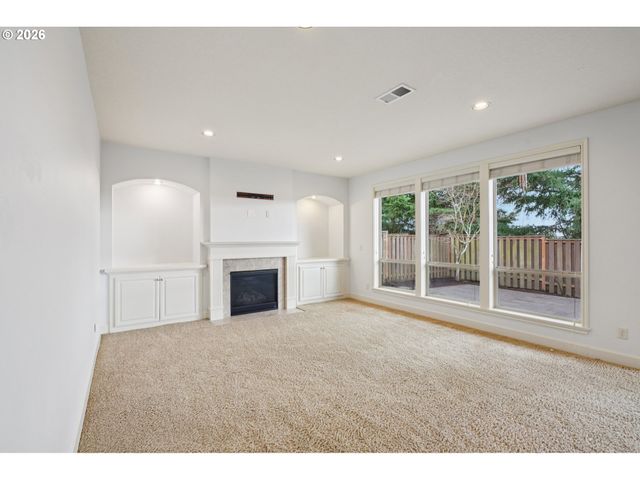 16772 Nw STALDER Ln, Portland, OR 97229