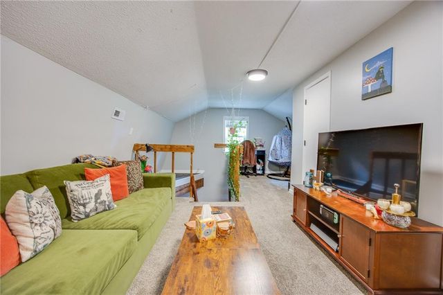 3615-3617 Brush Creek Drive, Lawrence, KS 66047