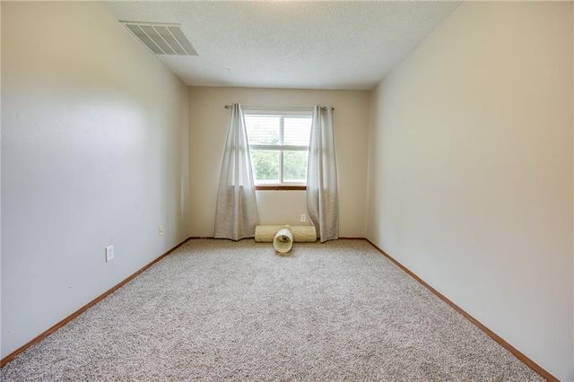 3615-3617 Brush Creek Drive, Lawrence, KS 66047