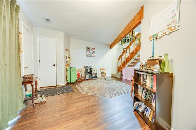 3615-3617 Brush Creek Drive, Lawrence, KS 66047