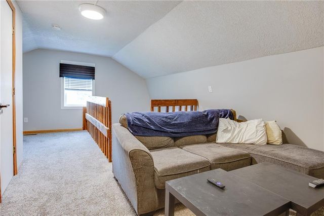 3615-3617 Brush Creek Drive, Lawrence, KS 66047