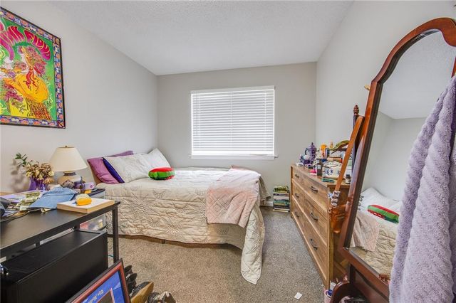 3615-3617 Brush Creek Drive, Lawrence, KS 66047