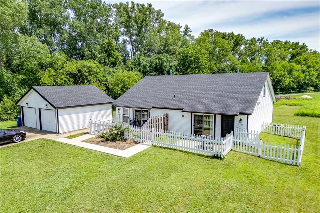 3615-3617 Brush Creek Drive, Lawrence, KS 66047