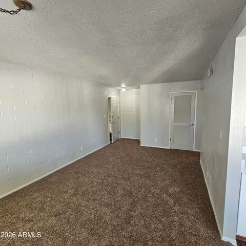 2575 W BERRIDGE Lane D209, Phoenix, AZ 85017