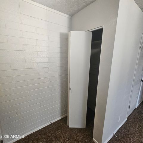 2575 W BERRIDGE Lane D209, Phoenix, AZ 85017