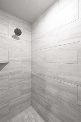 9229 NW 86th Terrace, Yukon, OK 73099