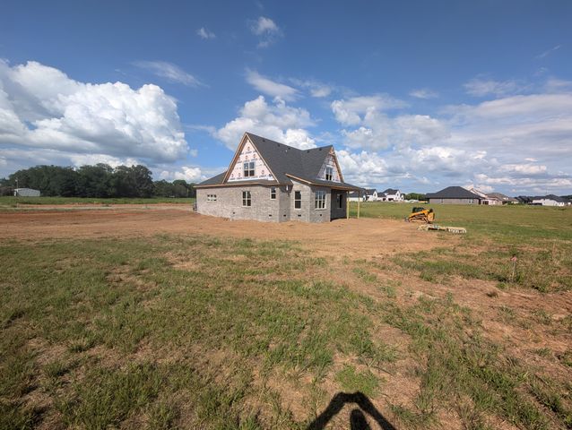 4949 Royal View Way, Clarksville, TN 37040