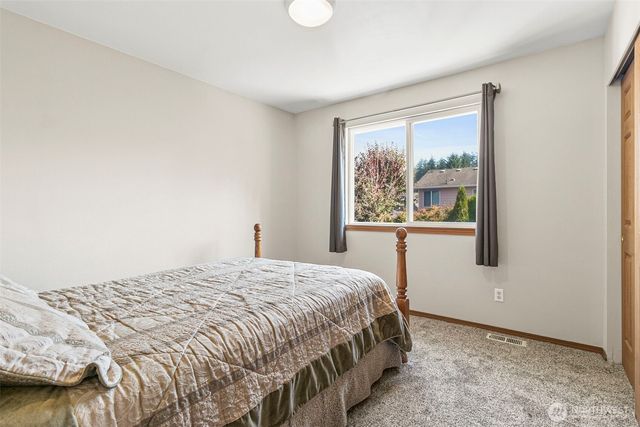 27648 238th Place SE, Maple Valley, WA 98038