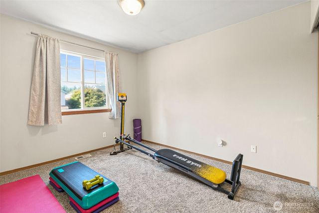 27648 238th Place SE, Maple Valley, WA 98038