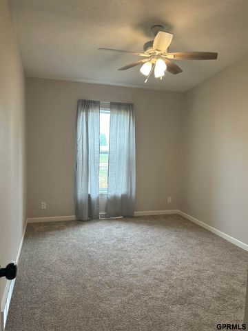 16410 Iske Drive, Bellevue, NE 68123