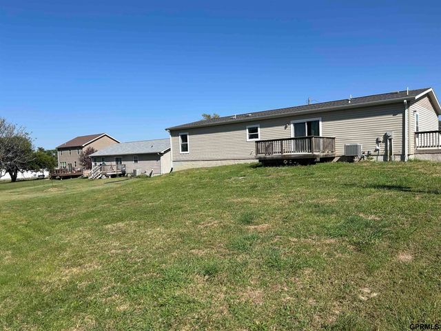 16410 Iske Drive, Bellevue, NE 68123