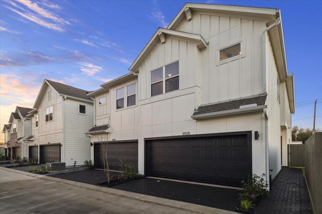 3911 Willowbend Point, Houston, TX 77025