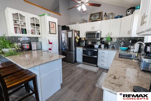 5059 N 20th Street, Lincoln, NE 68521