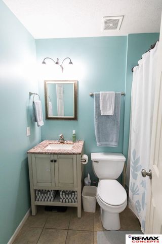 5059 N 20th Street, Lincoln, NE 68521