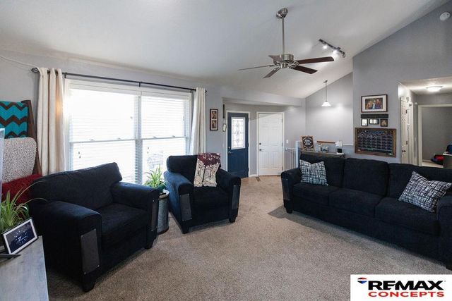 5059 N 20th Street, Lincoln, NE 68521