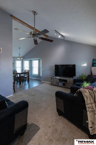 5059 N 20th Street, Lincoln, NE 68521