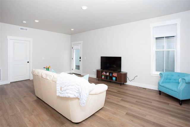6245 Eva Marie Lane, Billings, MT 59101