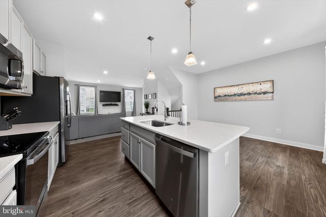 1930 SPEARFISH CT, Newark, DE 19702