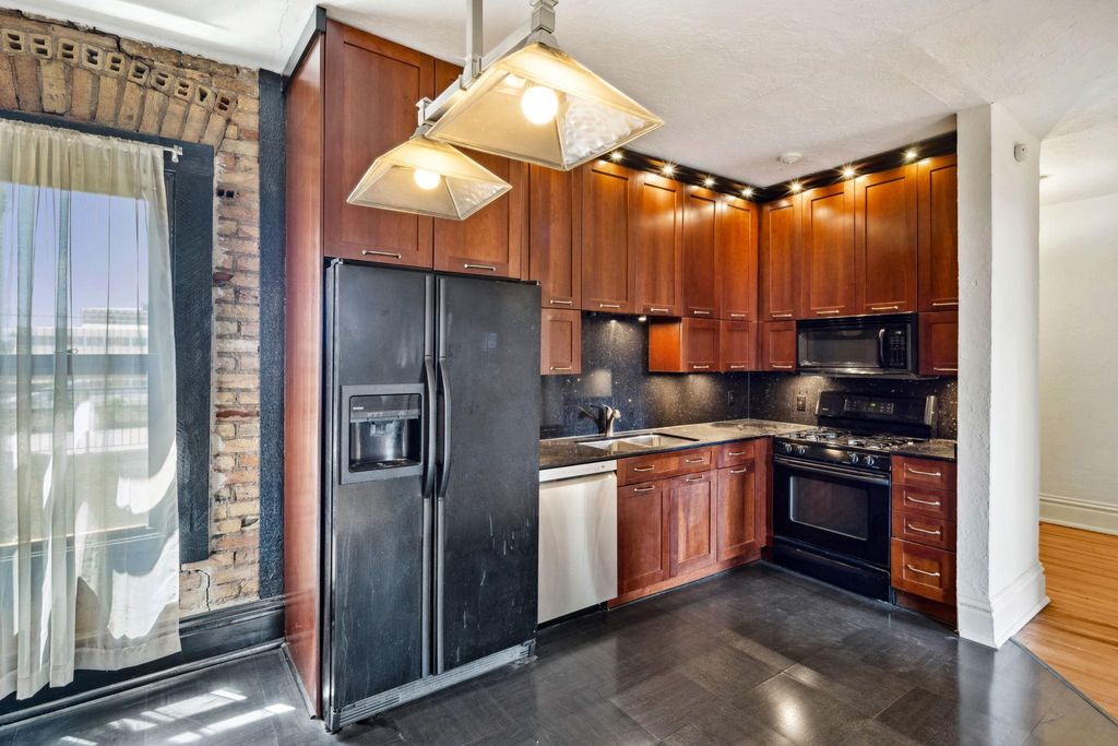 11 S 12th Street 402, Minneapolis, MN 55403 — photo 3