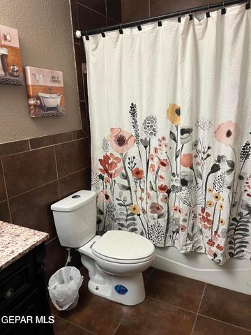 1820 JACK NICKLAUS Drive, El Paso, TX 79935