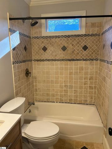 106 Long Hill Street, Greenville, SC 29605