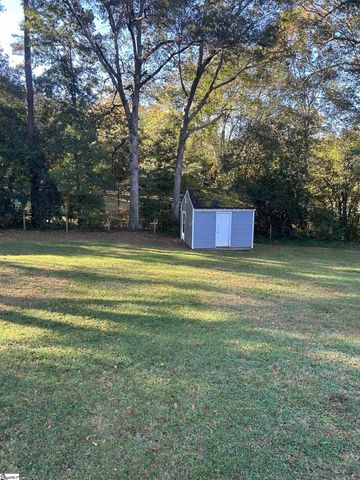 106 Long Hill Street, Greenville, SC 29605