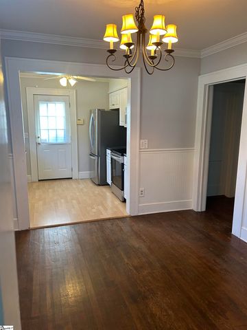 106 Long Hill Street, Greenville, SC 29605