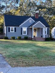 106 Long Hill Street, Greenville, SC 29605